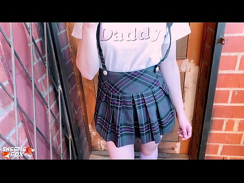 ❤️ Schoolgirl Sucks a dick gu domhainn agus fucks an àite clasaichean. ️  Porno fb  aig gd.porn-tub-sexer.ru ﹏